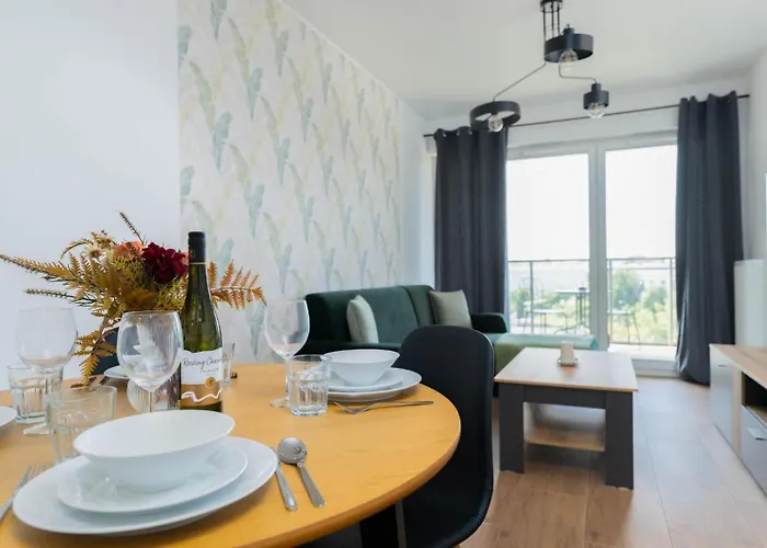 아파트 Towarowa - Air Con & Parking - By Rentujemy 포즈난